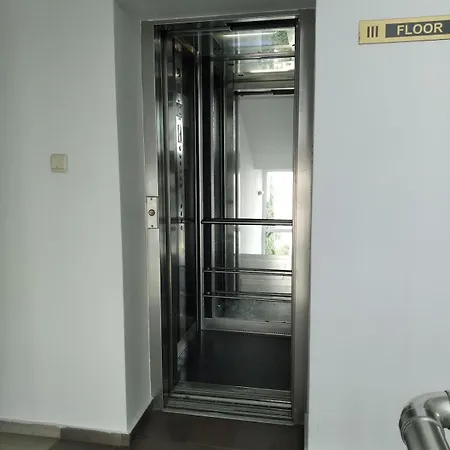 Yassen Sunny Apartment